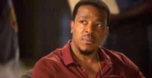 Lost in space 3 russell hornsby