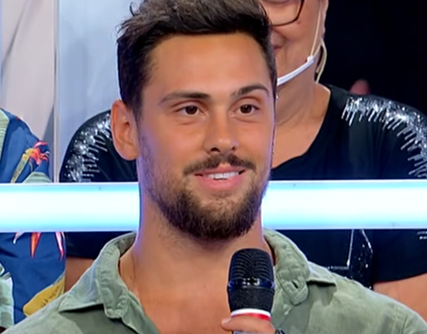 Oggi a Uomini e Donne: Facundo cacciato malamente dallo studio (video)