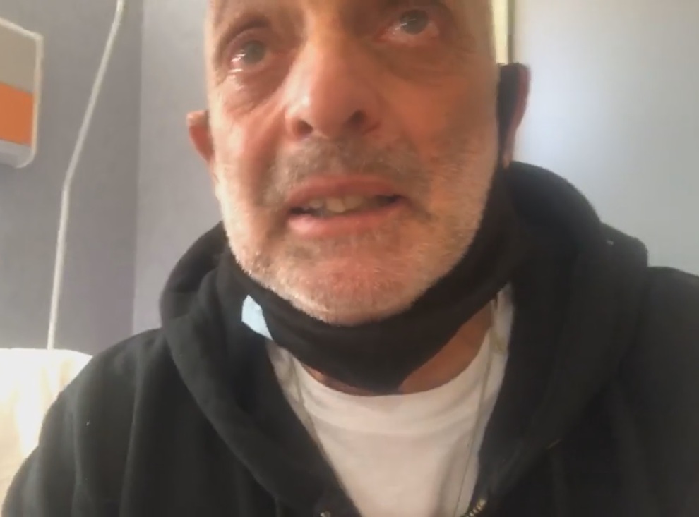 Paolo Brosio colpito dal coronavirus manda un video messaggio al GF VIP 5