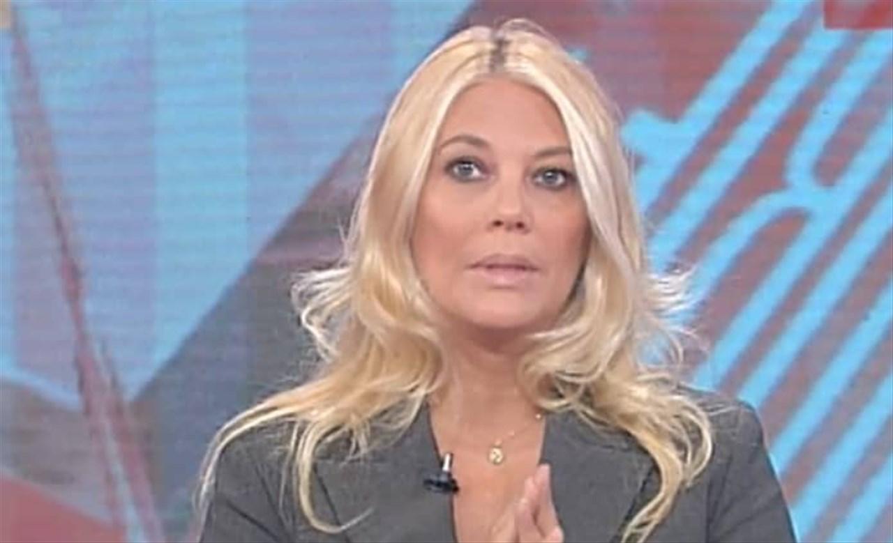 Eleonora Daniele attacca Chiara Ferragni: Fedez difende la moglie e i fan seguono il suo esempio