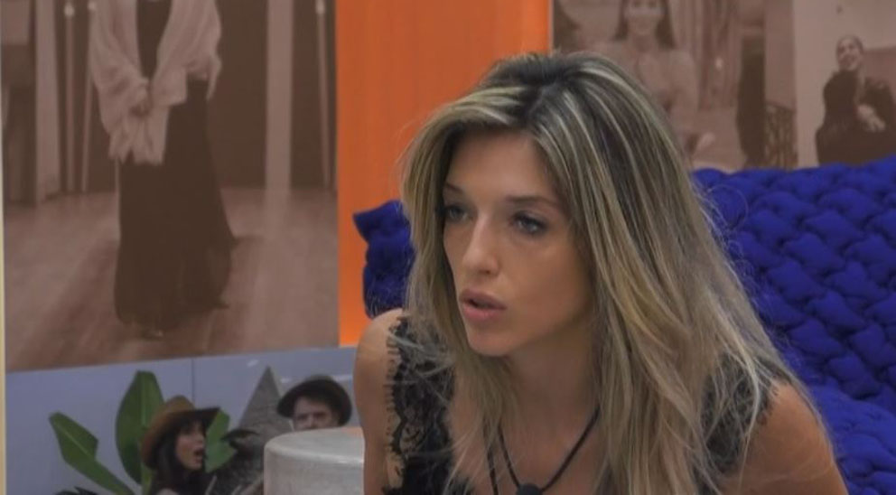 GF Vip 5, Guenda passa all’attacco: “Questo è un branco”