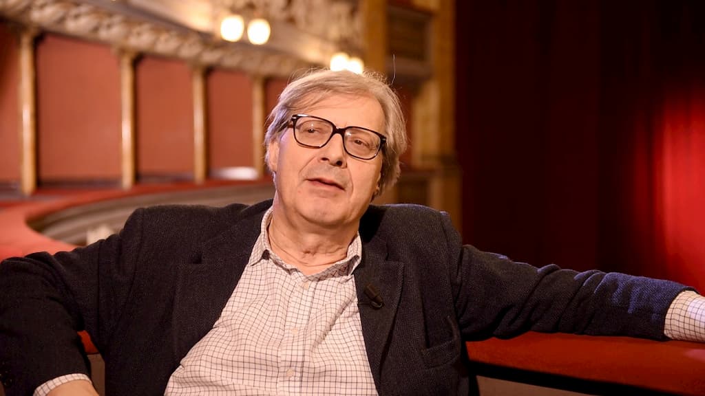 Vittorio Sgarbi racconta dell'amore con Eva Grimaldi