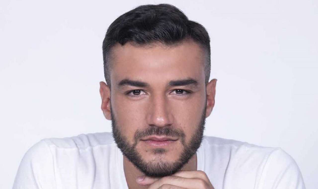 Lorenzo Riccardi intervistato dal settimanale Uomini e Donne. Ecco le domande e risposte.