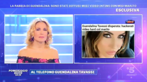 Guendalina Tavassi non si presenta a Pomeriggio 5 e si collega telefonicamente in lacrime per i video intimi diffusi in rete con il marito