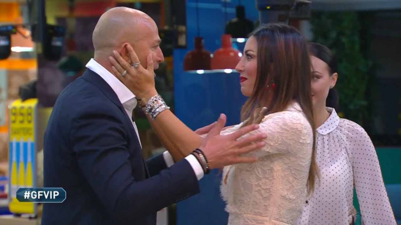 Stefano Bettarini e Elisabetta Gregoraci nascondono una storia segreta? La frase incriminata al GF Vip 5