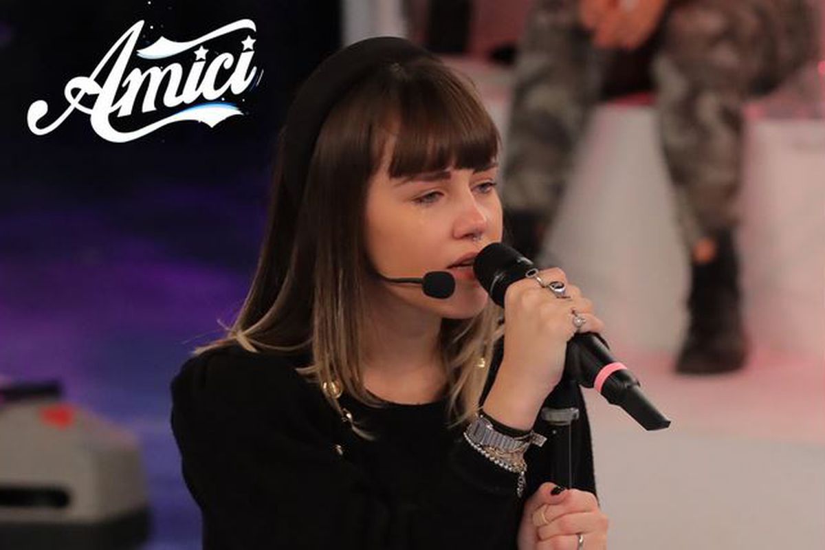 Arianna Gianfelici, chi è la cantante di Amici 20