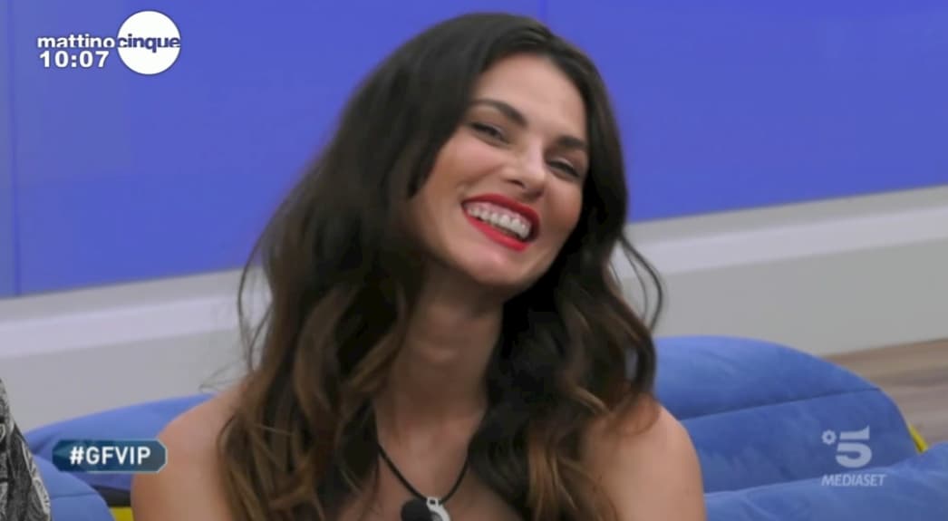 Dayane Mello di nuovo contro Oppini dopo la lettera: “Non voglio essere sua amica”