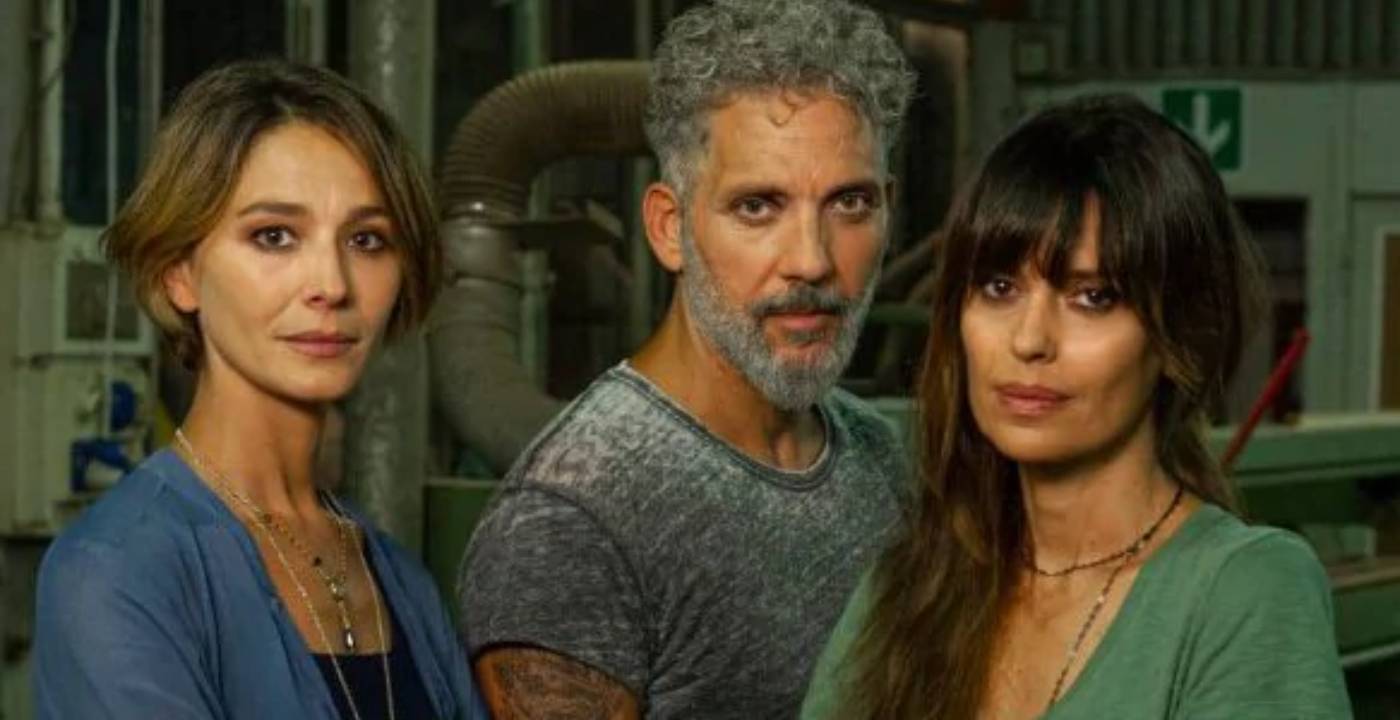 Gli orologi del diavolo con Beppe Fiorello slitta di una settimana, ecco perché