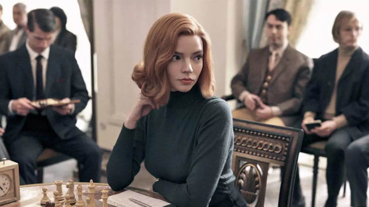 Netflix, La regina degli scacchi segna il record di miniserie più vista di sempre sulla piattaforma