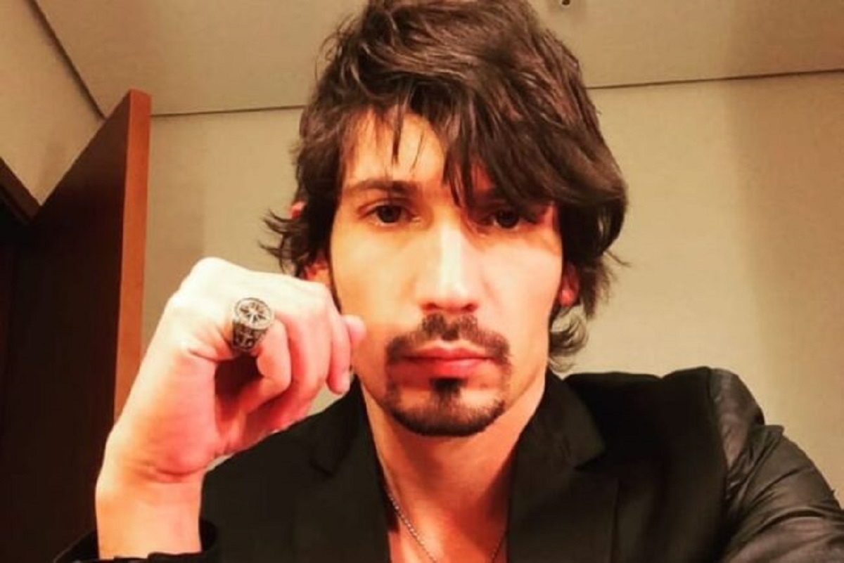 Ex Amici Pierdavide Carone In Lutto Per Una Grave Perdita