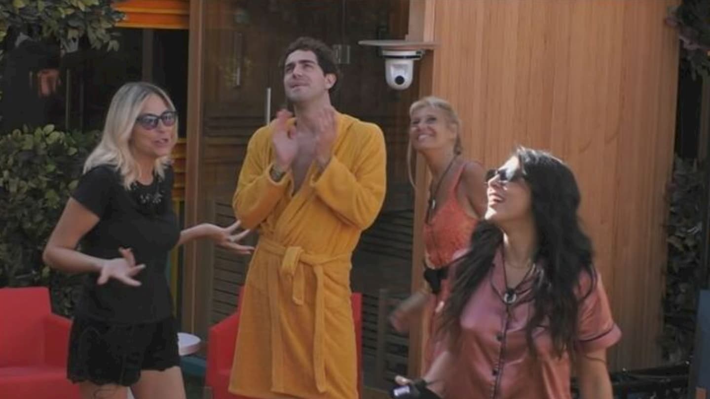 Tommaso Zorzi e Stefania Orlando diventano una nuova religione