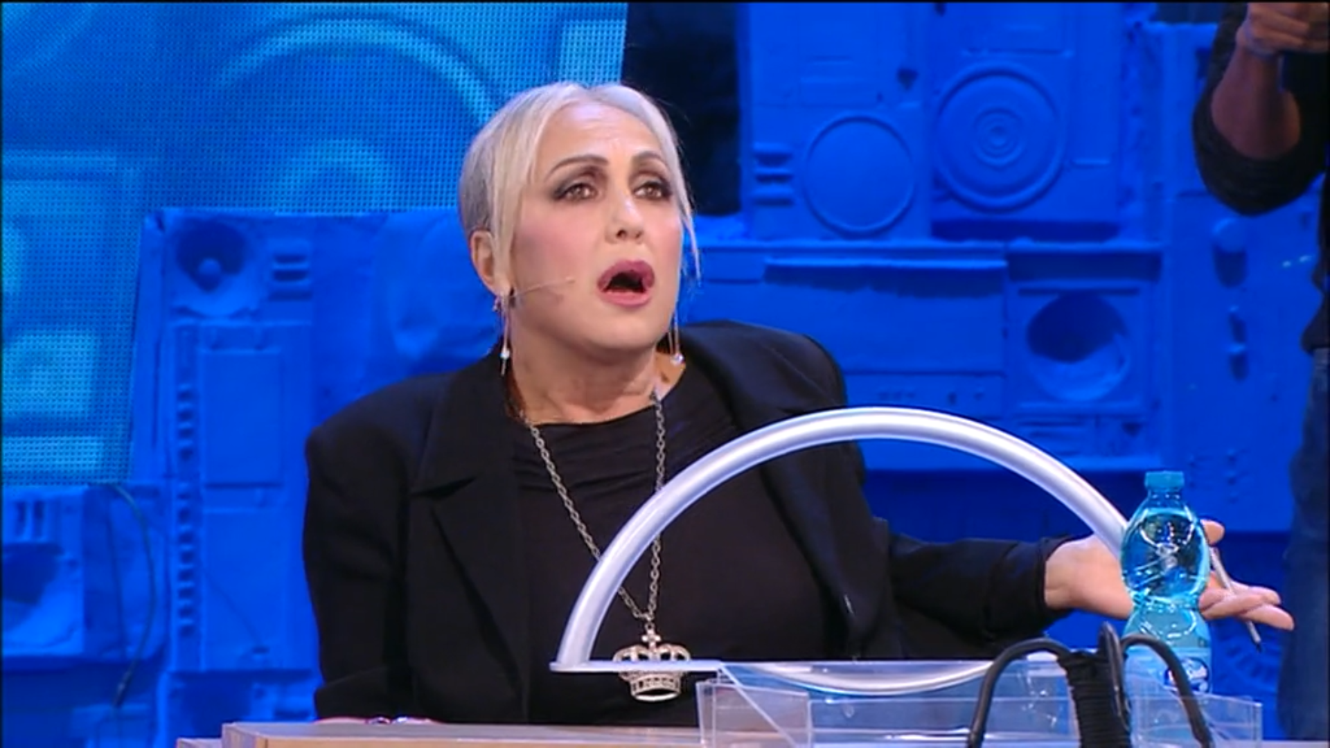 Alessandra Celentano contro il serale di Amici 20? Ecco il like sospetto (foto)
