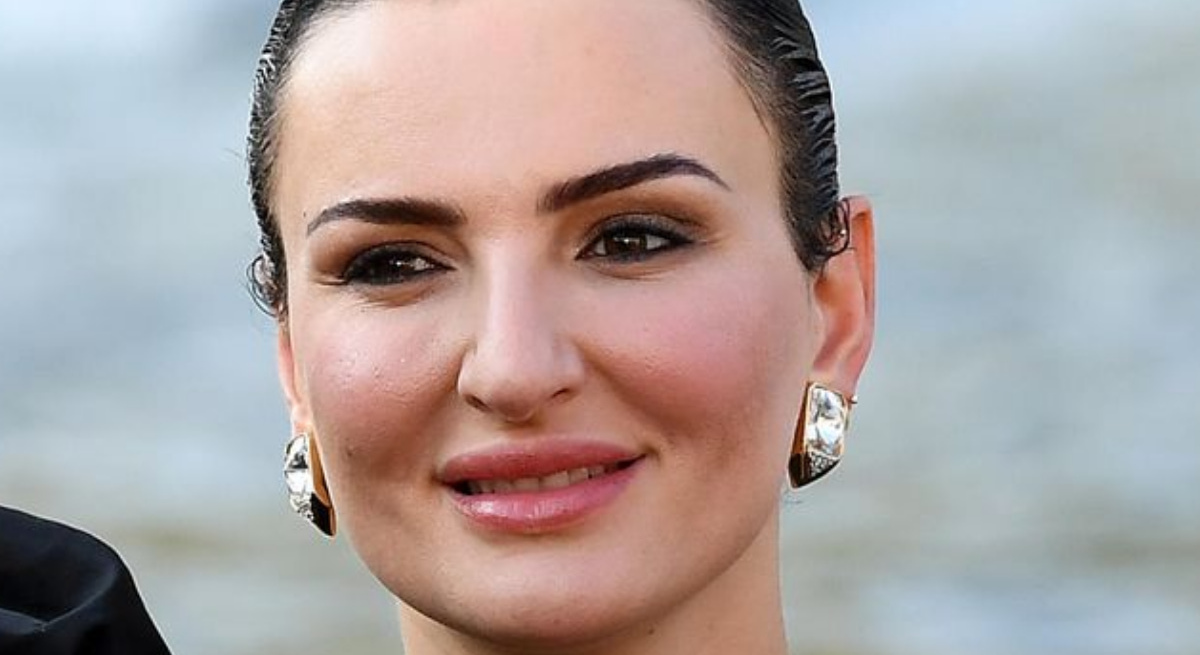 Arisa si è fidanzata con un noto produttore: ecco chi è il suo nuovo compagno (FOTO)