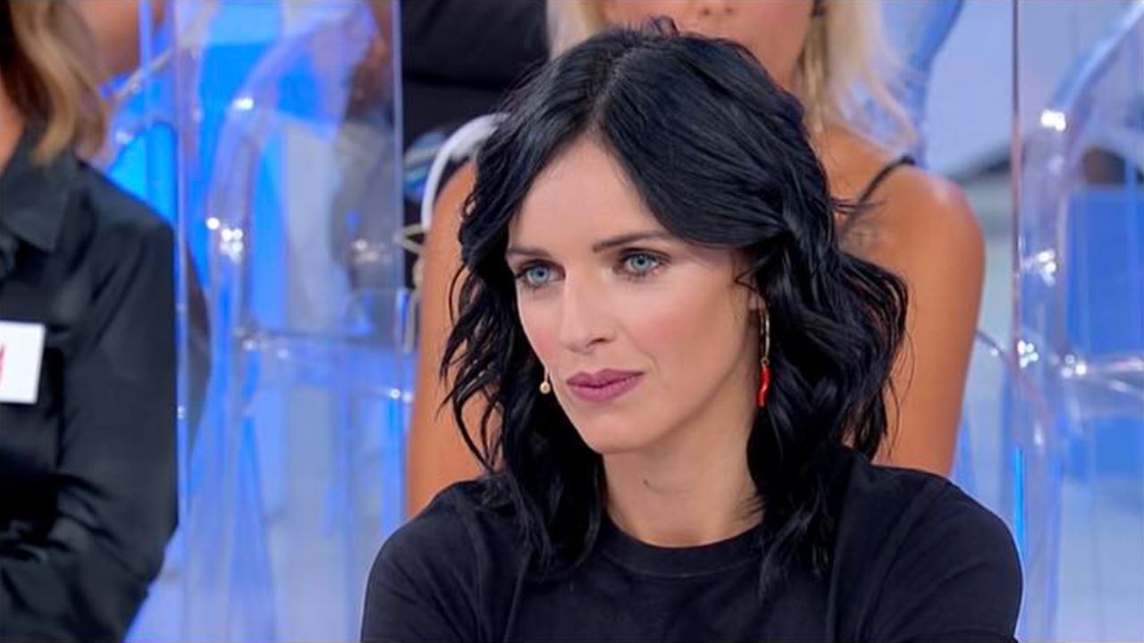 Jessica Antonini svela un retroscena inedito su Uomini e Donne, poi spiazza: “Dormivo in stazione”