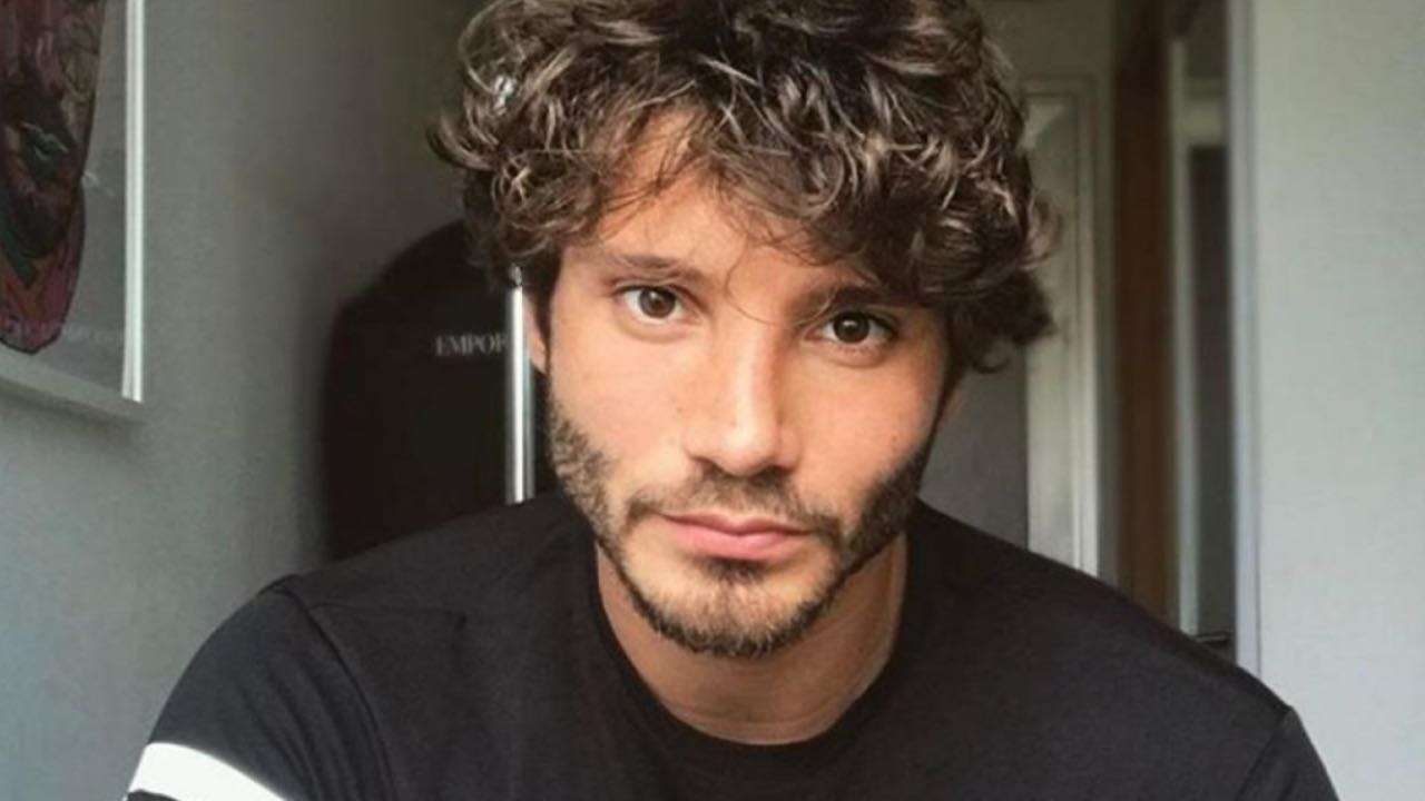 Stefano De Martino: altro che Mediaset! Sta arrivando la riconferma in Rai Stefano De Martino: altro che Mediaset! Sta arrivando la riconferma in Rai