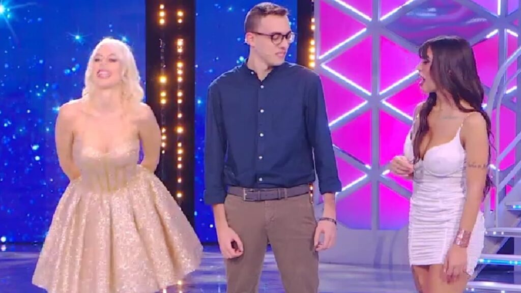 Alessandro De Meo, Asia Valente ed Emy Buono a La Pupa e il Secchione Show