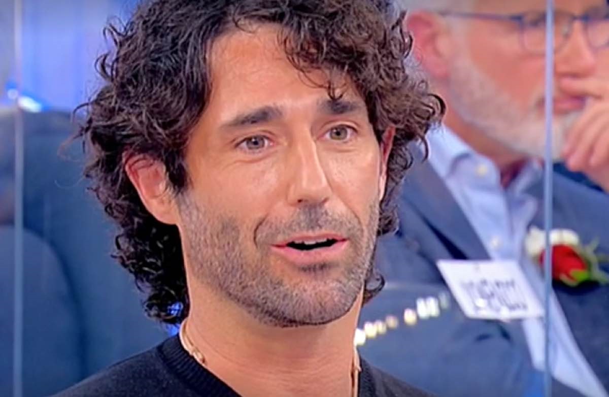 Uomini e donne, Angela contro Luca: ‘Mi hai preso in giro’