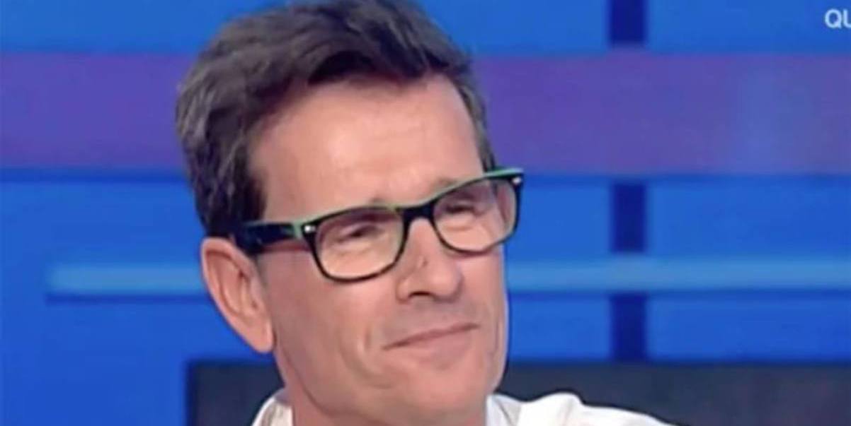 Marco Bellavia ritorna a casa: il suo messaggio con il figlio Marco Bellavia ritorna a casa: il suo messaggio con il figlio