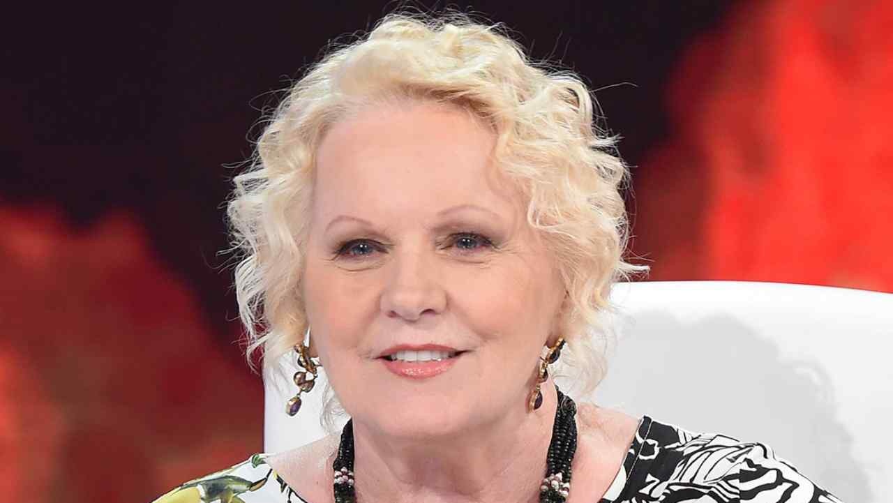 Senti che beat, Billy Idol lo spavaldo colpisce ancora Senti che beat, Billy Idol lo spavaldo colpisce ancora