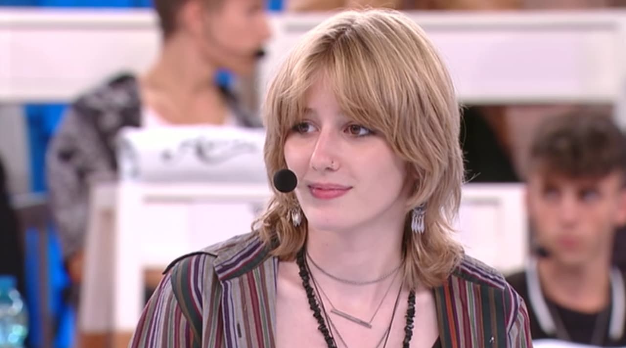 Rea, chi è la cantante di Amici 21