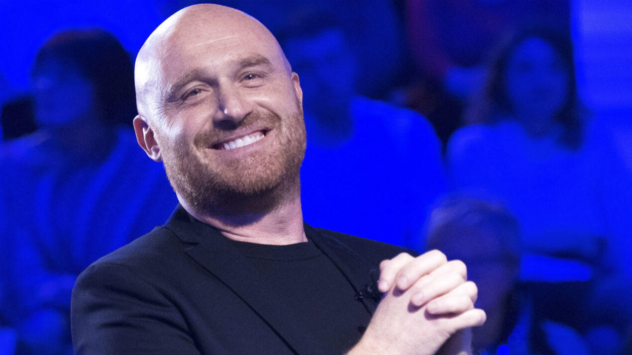 Rudy Zerbi ha mentito alla Toffanin? Il prof di Amici 23 sarebbe fidanzato con...