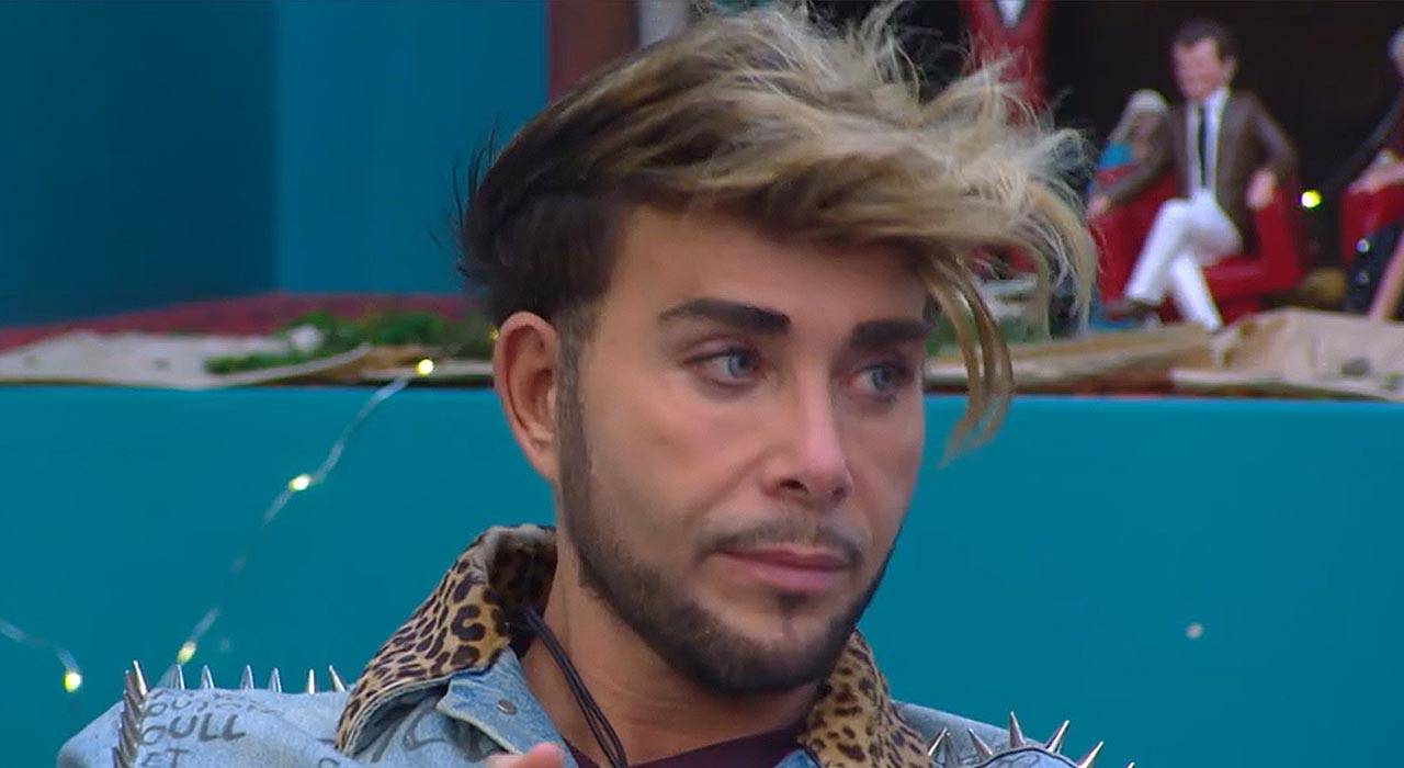 Barù sarebbe interessato a Giacomo Urtis? Ecco che cos’ha rivelato il gieffino Barù sarebbe interessato a Giacomo Urtis? Ecco che cos’ha rivelato il gieffino