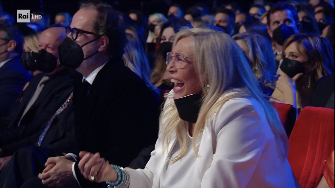 La vera ospite d'onore della Finale di Sanremo 2022 è Mara Venier