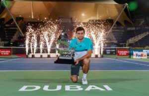 ATP Dubai, premiazione 2021 per il vincitore Karatsev