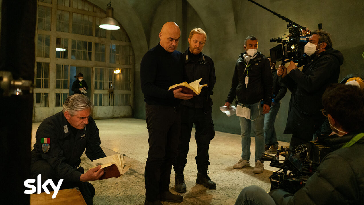 Il Re: il trailer della serie Sky Original con Luca Zingaretti