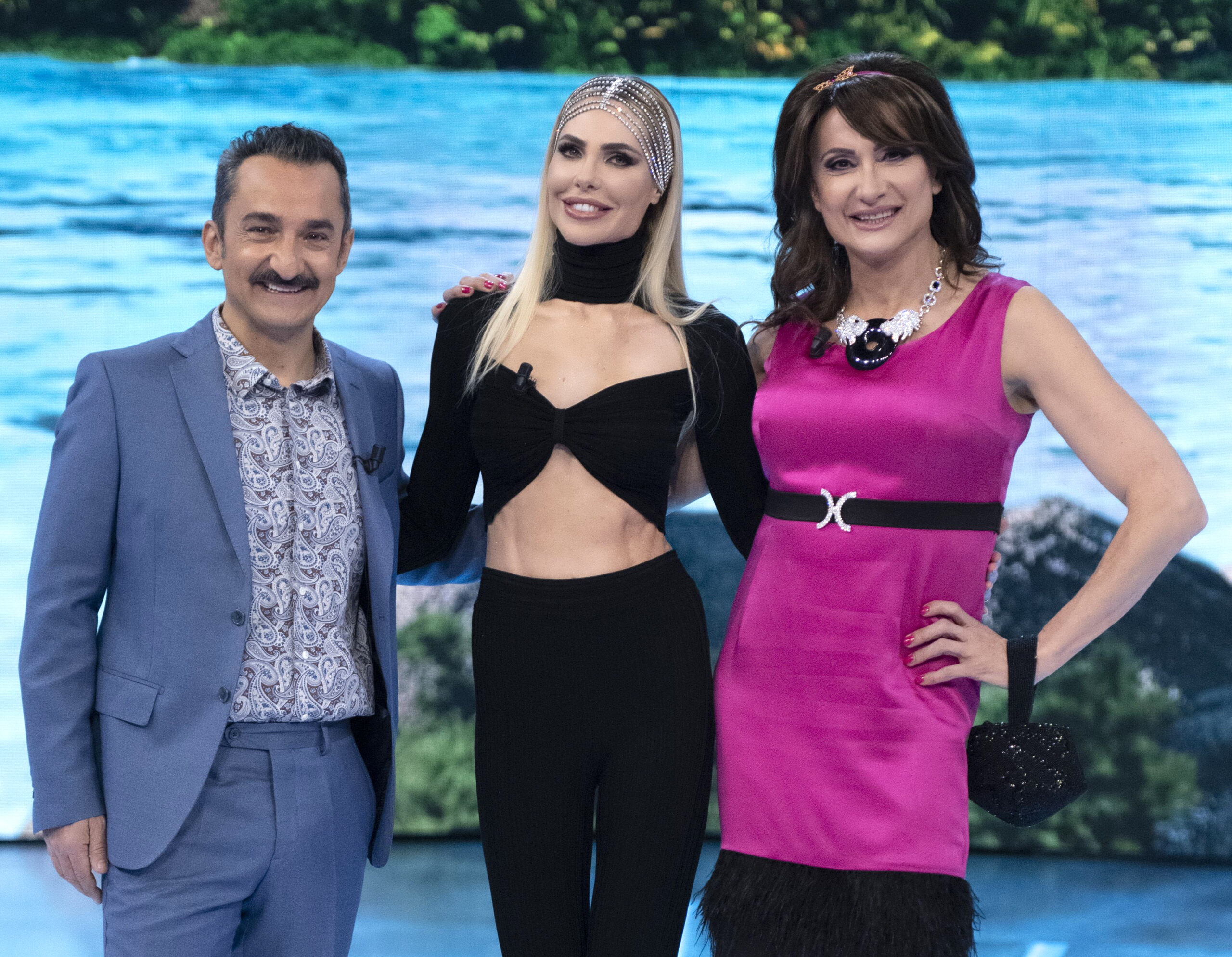 Nicola Savino abbandona l’Isola dei Famosi: ecco perché Nicola Savino abbandona l’Isola dei Famosi: ecco perché
