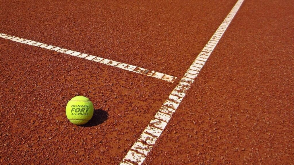 Campo terra rossa tennis