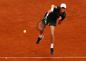 Jannik Sinner al primo turno dell'ATP Madrid 2022