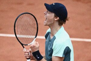 Jannik Sinner al terzo turno del Roland Garros 2022