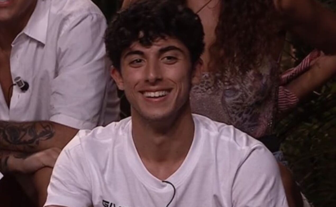 Alessandro Iannoni geloso di Carmen Di Pietro dopo L'isola: "Non mi perdo nulla"