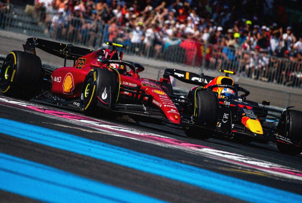 Charles Leclerc in battaglia con Max Verstappen