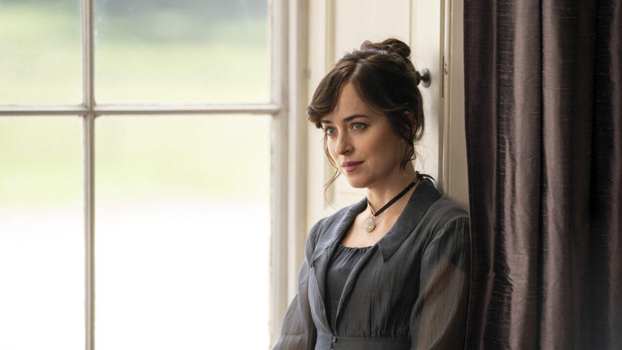 Su Netflix è in arrivo Persuasione, il nuovo film con Dakota Johnson