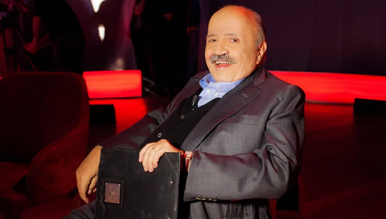 Maurizio Costanzo rinvia il suo show: "Niente di grave"