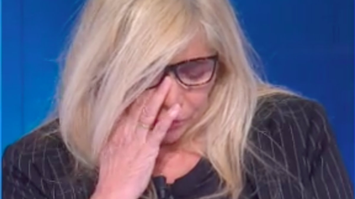 Figlia Giampiero Galeazzi parole al vetriolo per Mara Venier Figlia Giampiero Galeazzi parole al vetriolo per Mara Venier