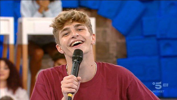 Samuel Antinelli in preda a una crisi ad Amici 22: lascerà la scuola? Samuel Antinelli in preda a una crisi ad Amici 22: lascerà la scuola?