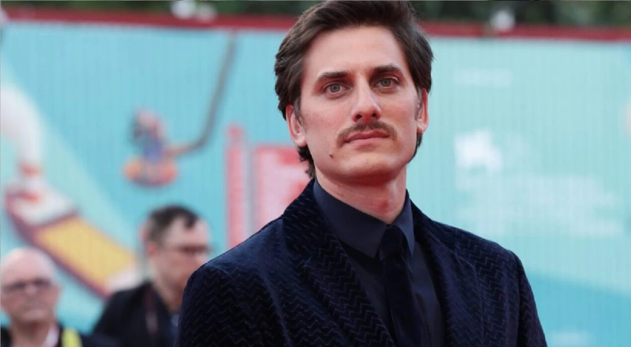 Luca Marinelli pronto a diventare Mussolini nella serie Sky “M”