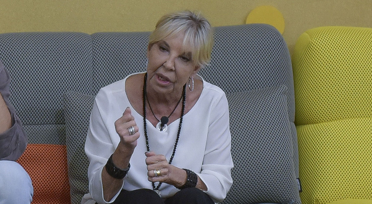 Dopo Ferruzzi, pure Wilma Goich convinta che Daniele Dal Moro la ami (Video) Dopo Ferruzzi, pure Wilma Goich convinta che Daniele Dal Moro la ami (Video)
