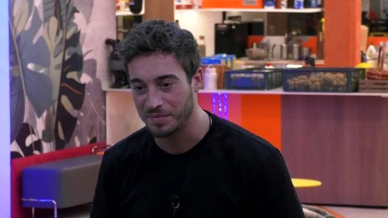 Antonino Spinalbese contro Nikita Pelizon: “Lei non è stata punita” Antonino Spinalbese contro Nikita Pelizon: “Lei non è stata punita”