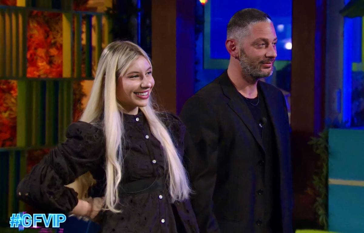 Micol Incorvaia si allontana da Edoardo Tavassi? La reazione di lui Micol Incorvaia si allontana da Edoardo Tavassi? La reazione di lui