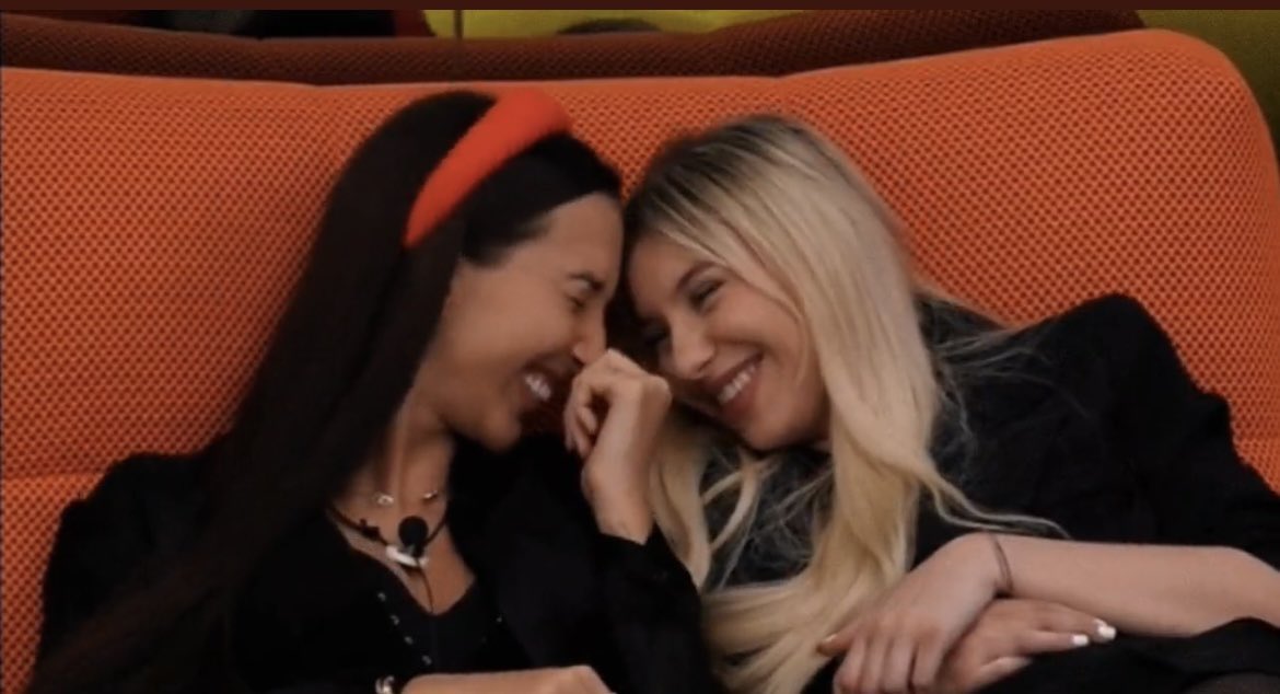 Giaele Sofia De Donà e Micol contro il GF per Nikita: “Due pesi, due misure” Giaele Sofia De Donà e Micol contro il GF per Nikita: “Due pesi, due misure”