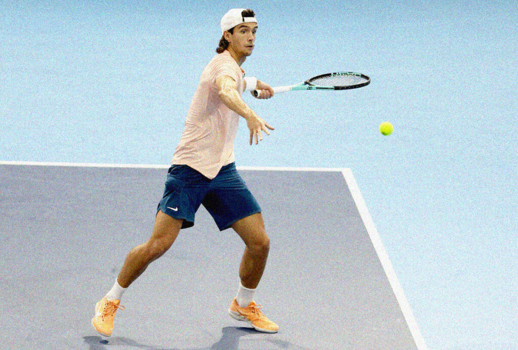 lorenzo musetti alle next gen atp finals contro dominic stricker