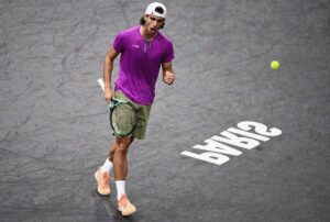 Lorenzo Musetti agli ottavi dell'ATP Parigi-Bercy 2022