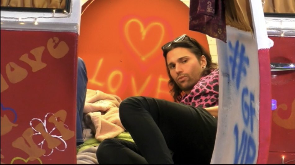 Nikita Pelizon si prende il secondo palo da Luca Onestini: “Sei solo un’amica” Nikita Pelizon si prende il secondo palo da Luca Onestini: “Sei solo un’amica”