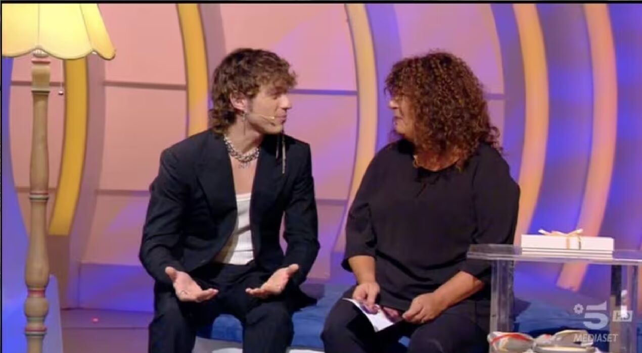 A C'è posta per te Irama per una sorpresa d’amore