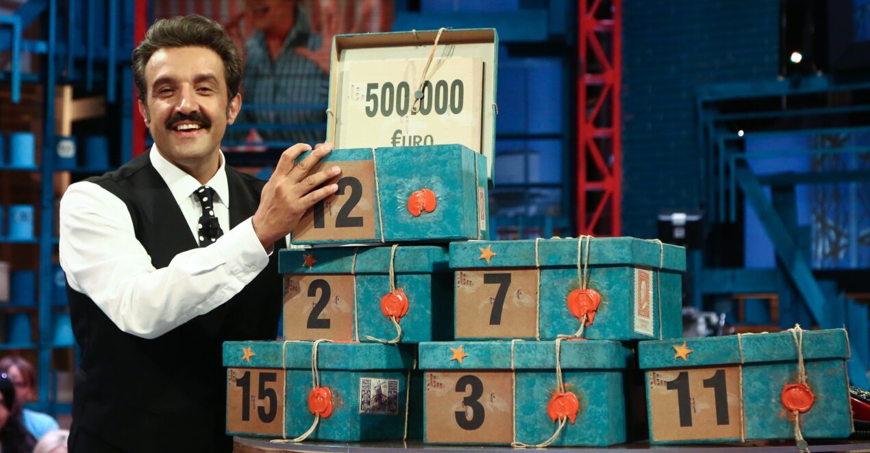 Affari Tuoi torna e sostituisce I Soliti Ignoti: ecco da quando e che cambia