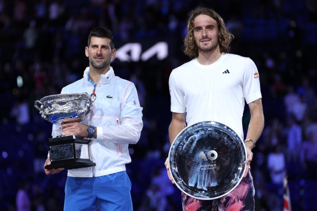 novak djokovic e stefanos tsitsipas premiazione australian open 2023